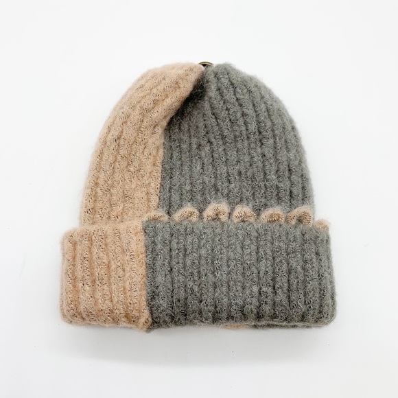 Majestic Filatures Deluxe Cuffed Beanie Hat for Baby in Grey and Tan - Picture 2 of 6